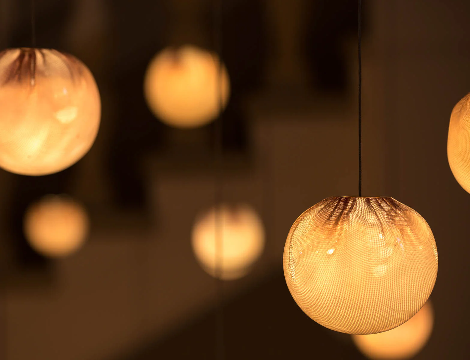 84.1m Suspension Lamp - Image 4